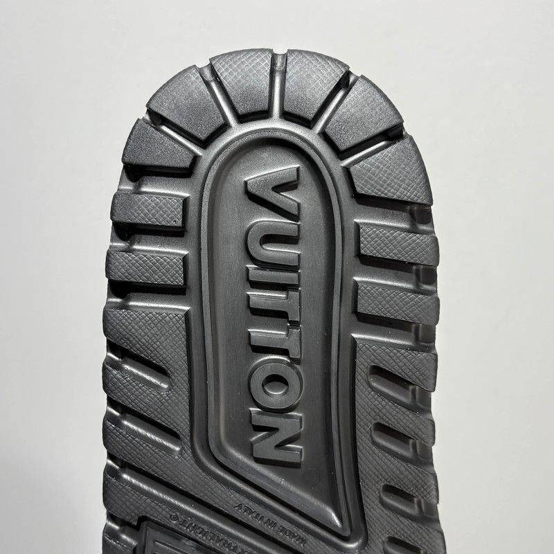Louis Vuitton Louis Vuitton Trainer Maxi Low Top Sneakers 0079 Size US 5.5 / EU 38 - 7 Thumbnail