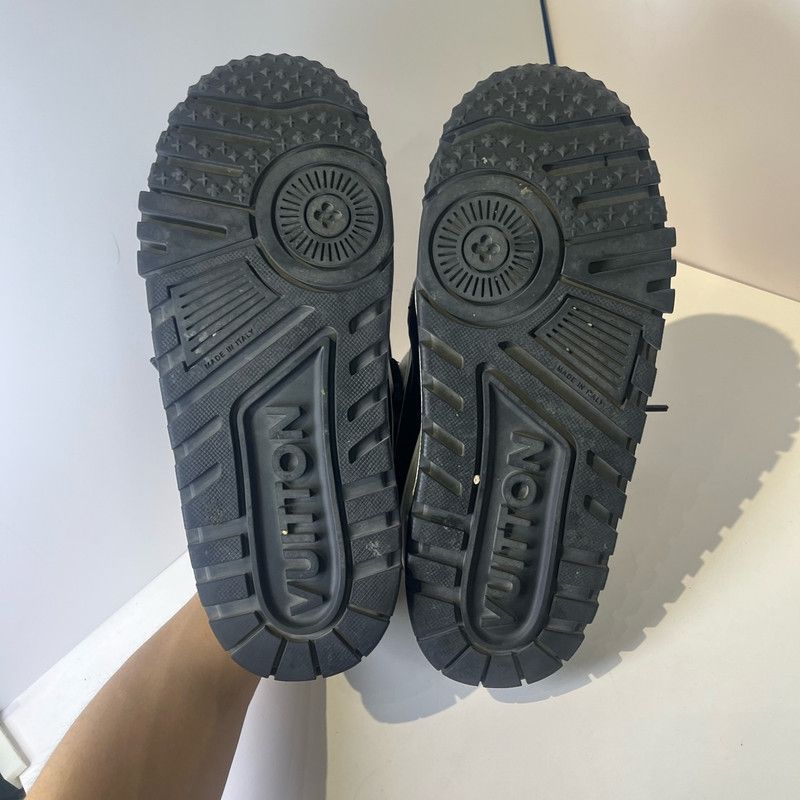Louis Vuitton Louis Vuitton Trainer Maxi Low-Top Sneakers 0079 Size US 9.5 / EU 42-43 - 6 Thumbnail