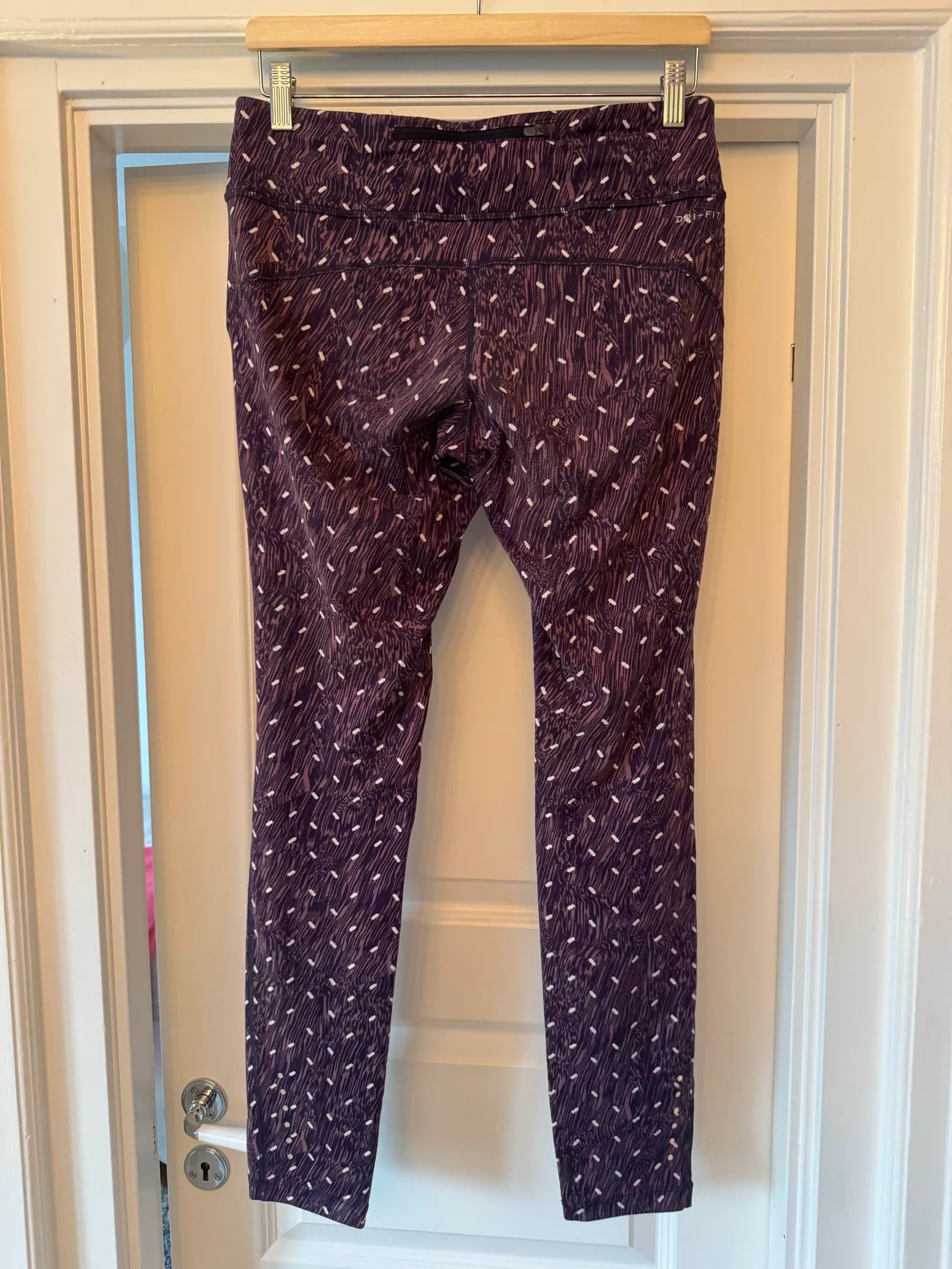 Nike Nike Tights Size 28" / US 6 / IT 42 - 3 Thumbnail