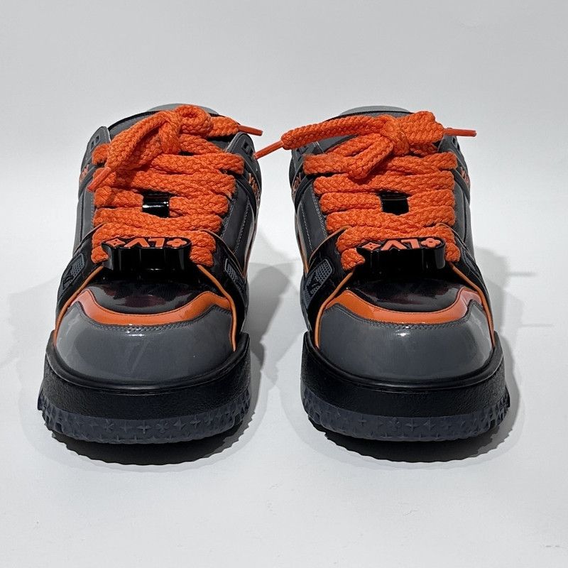 Louis Vuitton Louis Vuitton Trainer Maxi Lowtop Sneakers in Gray 0079 Size US 9.5 / EU 42-43 - 2 Thumbnail
