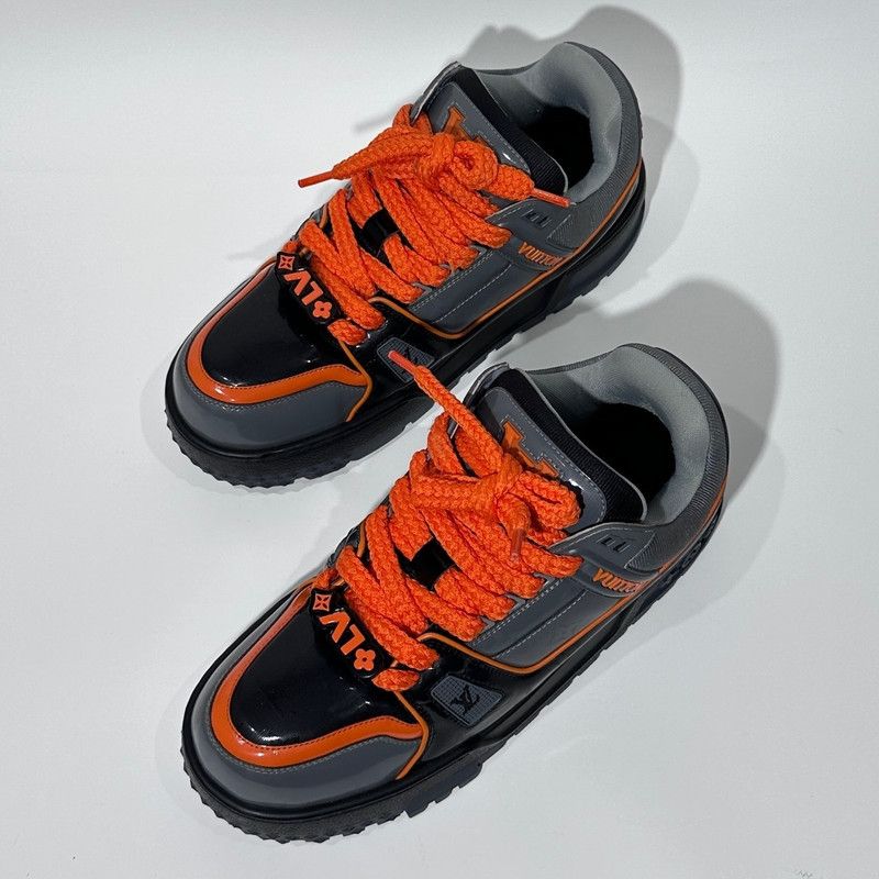 Louis Vuitton Louis Vuitton Trainer Maxi Lowtop Sneakers in Gray 0079 Size US 9.5 / EU 42-43 - 3 Thumbnail