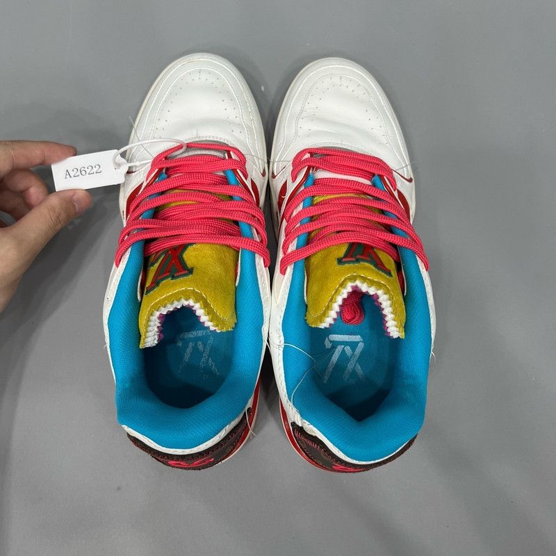 Louis Vuitton Louis Vuitton Trainer Upcycling White Red Sneakers 0079 Size US 8 / EU 41 - 13 Thumbnail