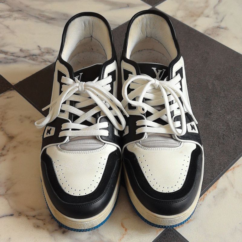 Louis Vuitton Louis Vuitton Trainer Black and Blue Sneakers 0079 Size US 9.5 / EU 42-43 - 2 Thumbnail