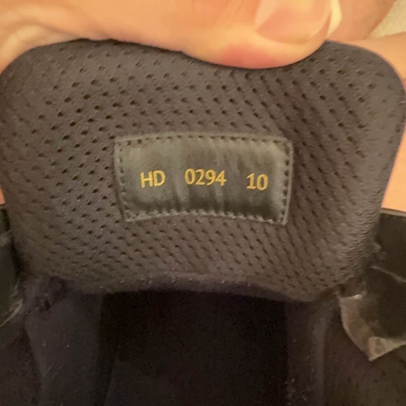 Louis Vuitton Louis Vuitton Black Trainer Sneakers for Men and Women 0079 Size US 10.5 / EU 43-44 - 5 Thumbnail