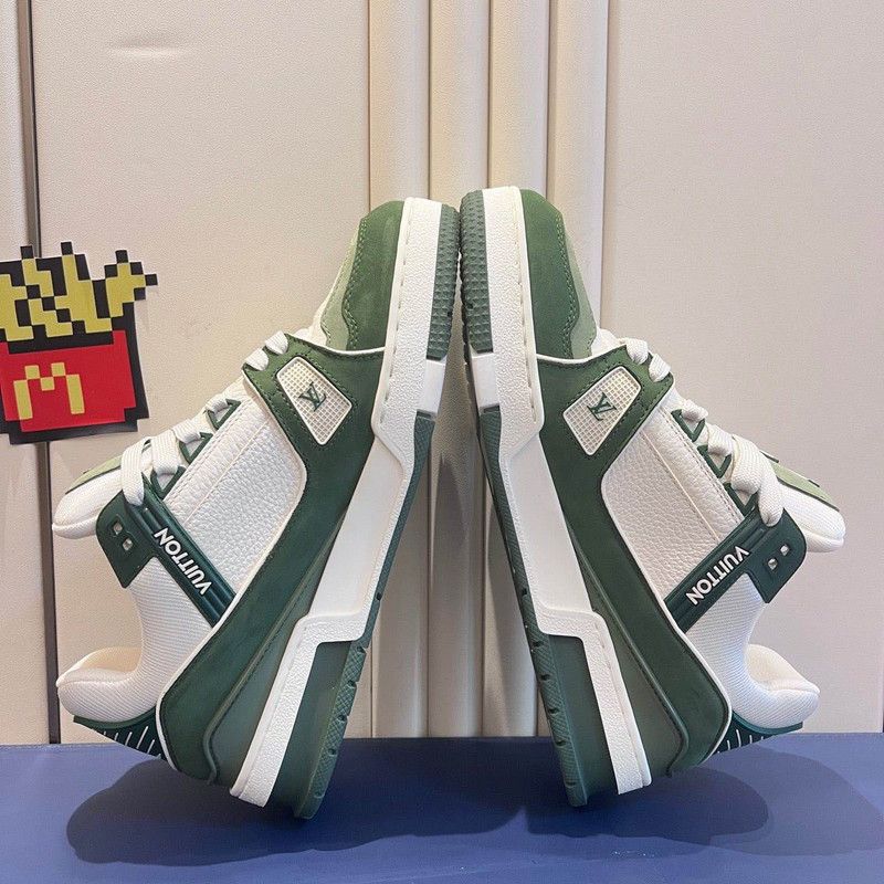 Louis Vuitton Louis Vuitton Green and White Trainer Sneaker 0079 Size US 8.5 / EU 41-42 - 8 Thumbnail