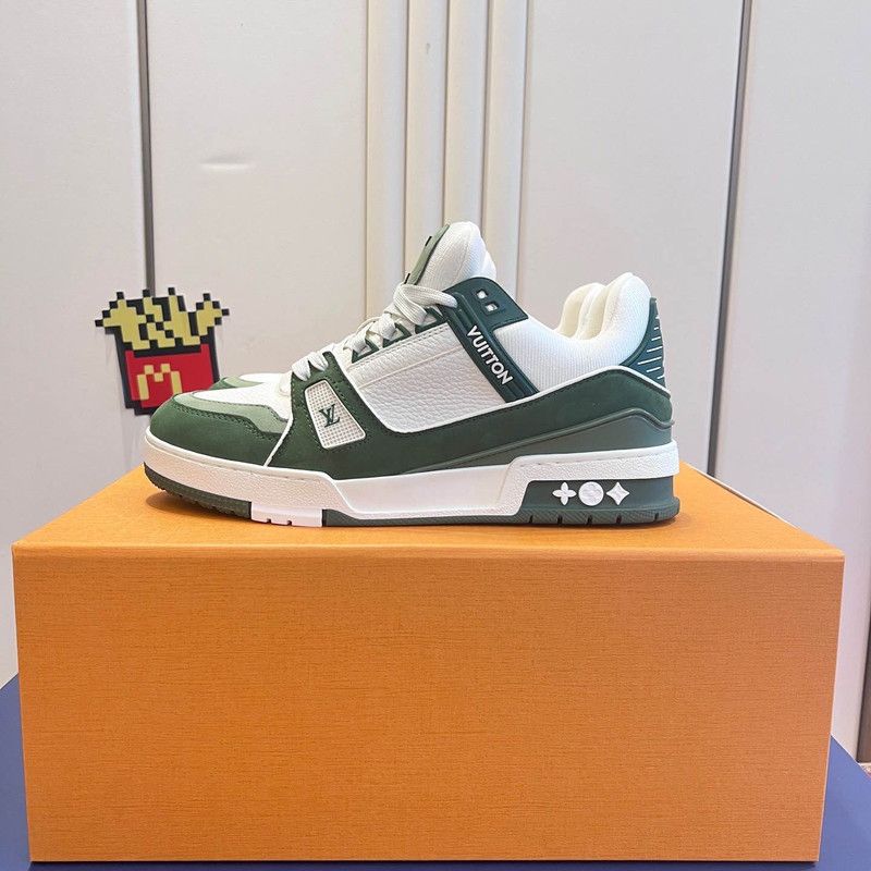 Louis Vuitton Louis Vuitton Green and White Trainer Sneaker 0079 Size US 8.5 / EU 41-42 - 6 Thumbnail
