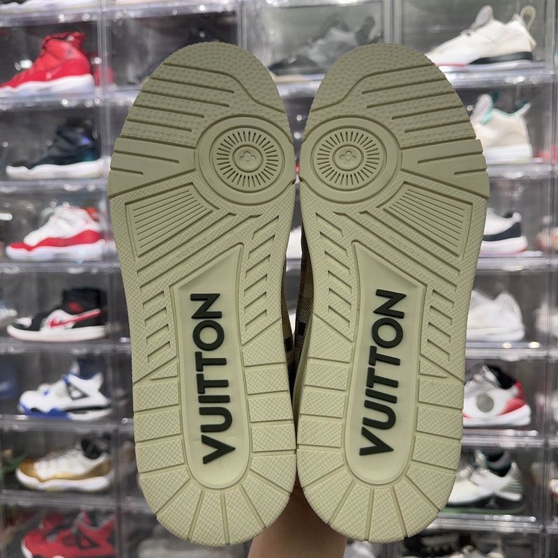 Louis Vuitton Louis Vuitton Trainer Low-Top Sneakers - Limited Edition 0079 Size US 10.5 / EU 43-44 - 4 Thumbnail