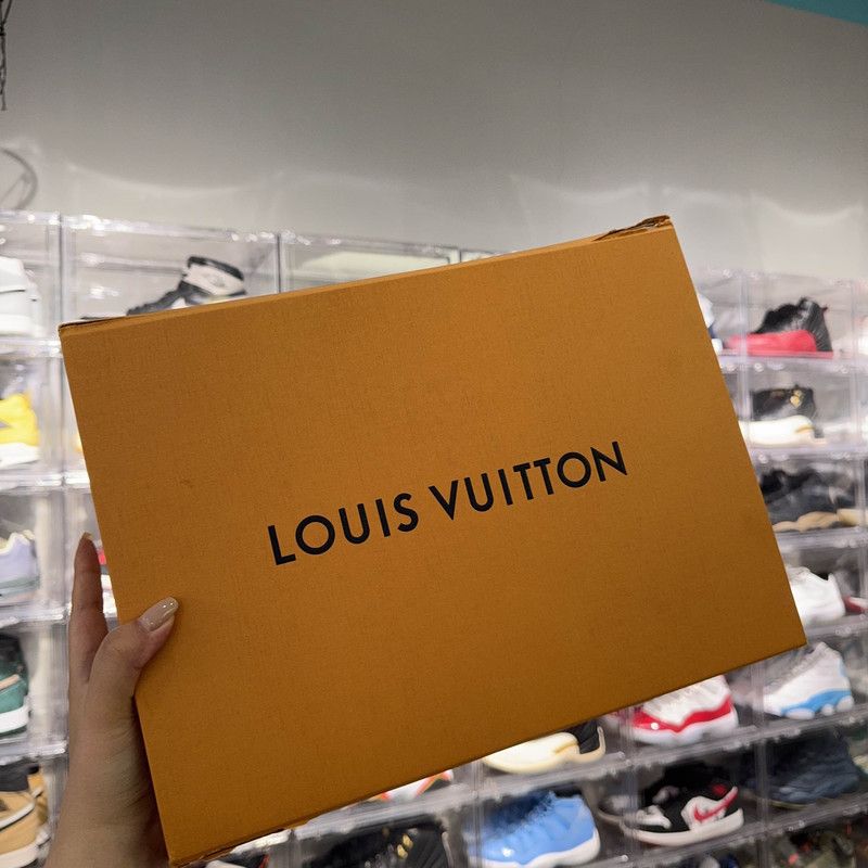 Louis Vuitton Louis Vuitton Trainer Low-Top Sneakers - Limited Edition 0079 Size US 10.5 / EU 43-44 - 6 Thumbnail