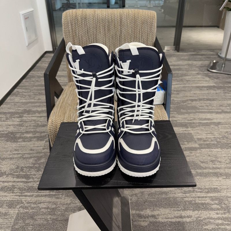 Louis Vuitton Louis Vuitton Trainer Snow Boot Shoes 0079 Size US 8.5 / EU 41-42 - 2 Thumbnail