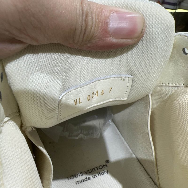 Louis Vuitton Louis Vuitton Trainer Leather Low-Top Sneakers 0079 Size US 8 / EU 41 - 5 Thumbnail