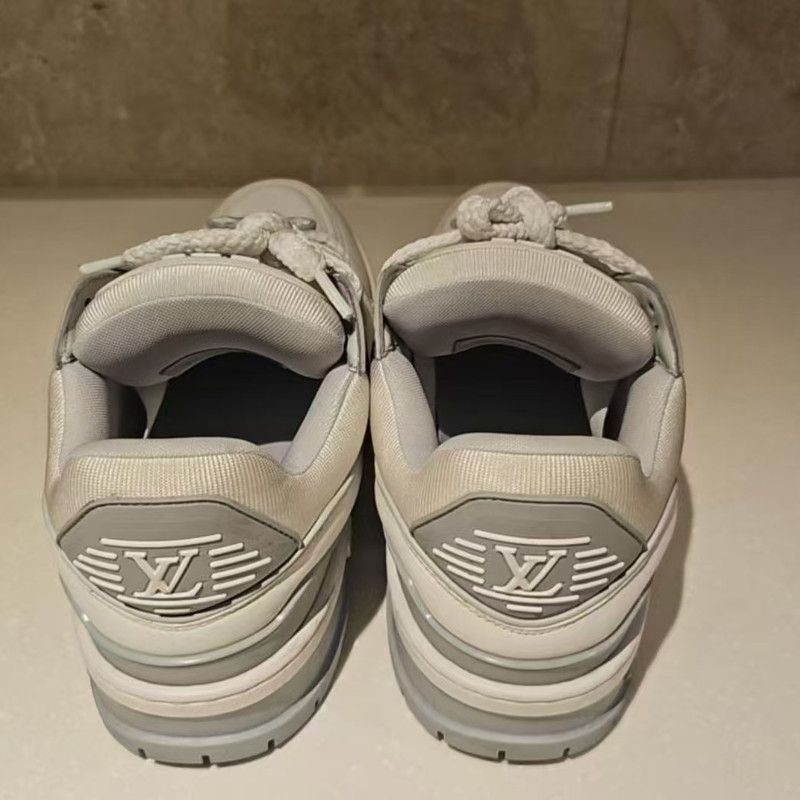 Louis Vuitton Louis Vuitton Trainer Maxi Low-Top Sneakers 0079 Size US 9 / EU 42 - 3 Thumbnail