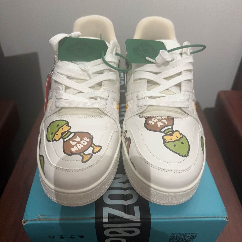 Louis Vuitton Nigo x Louis Vuitton Trainer Low-top Sneakers 0079 Size US 9 / EU 42 - 2 Thumbnail