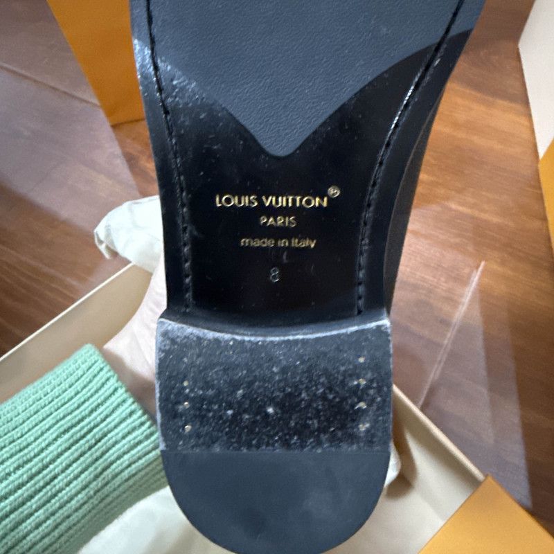Louis Vuitton Louis Vuitton Black Leather Fashion Loafers for Men 0079 Size US 8.5 / EU 41-42 - 7 Thumbnail