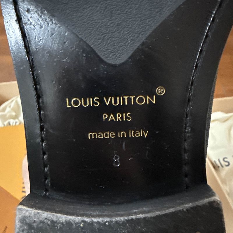 Louis Vuitton Louis Vuitton Black Leather Fashion Loafers for Men 0079 Size US 8.5 / EU 41-42 - 5 Thumbnail
