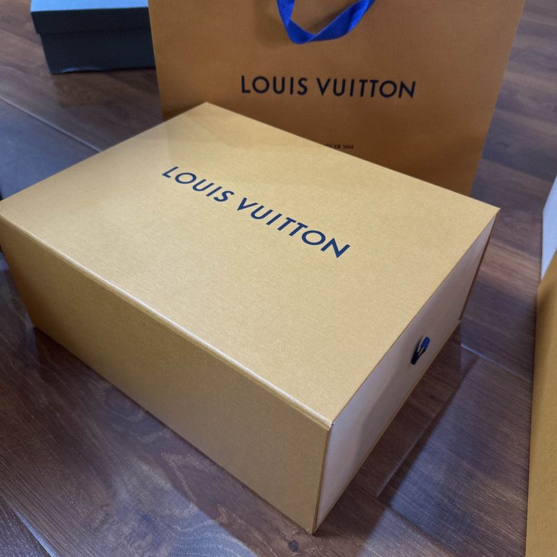 Louis Vuitton Louis Vuitton Black Leather Fashion Loafers for Men 0079 Size US 8.5 / EU 41-42 - 6 Thumbnail