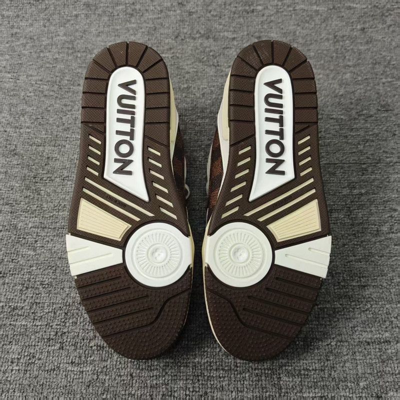 Louis Vuitton Louis Vuitton Trainer Low Top Sneakers for Unisex 0079 Size US 7 / EU 40 - 4 Thumbnail