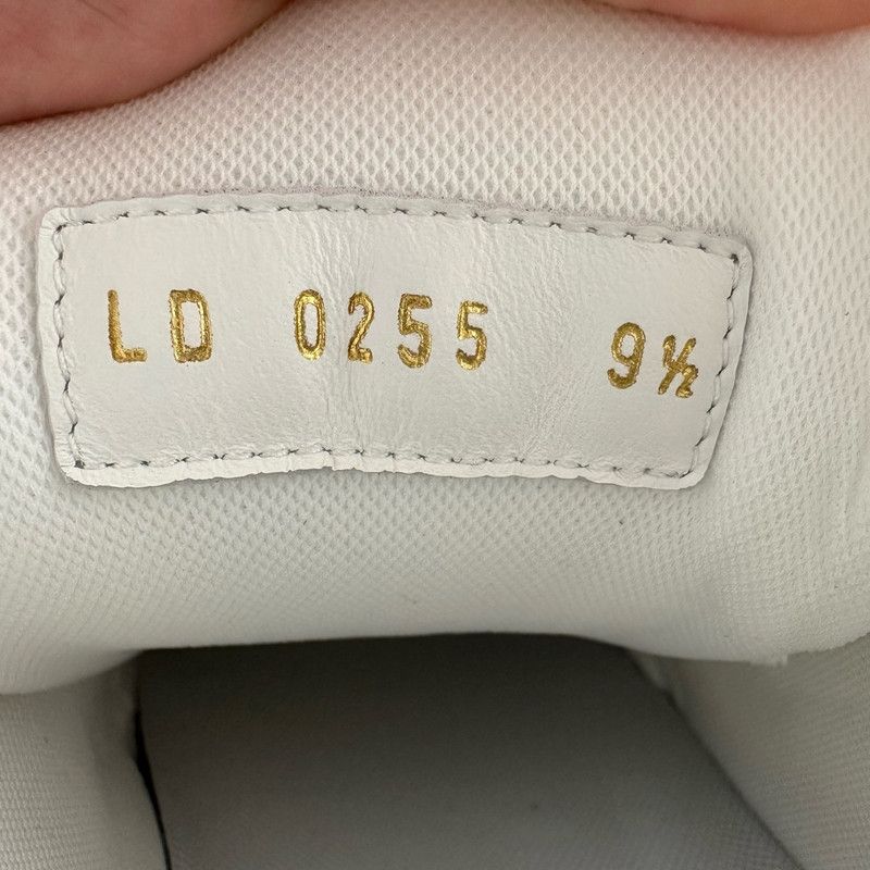 Louis Vuitton Louis Vuitton Panda Pattern Low-Top Sneakers 0079 Size US 10.5 / EU 43-44 - 10 Thumbnail