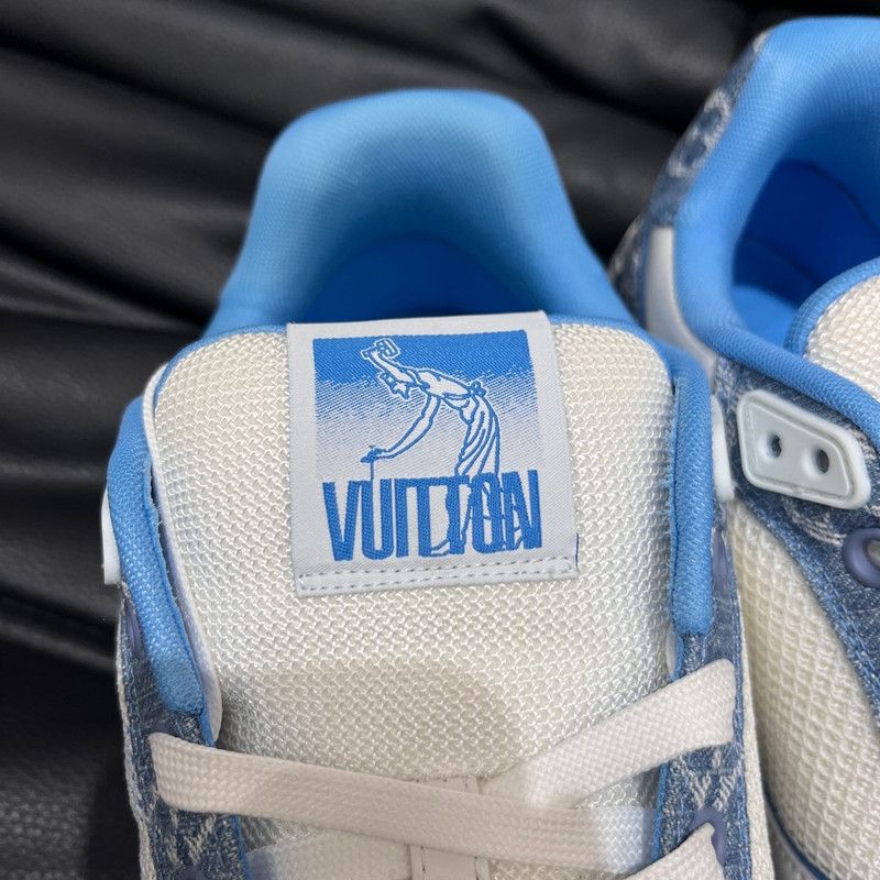 Louis Vuitton Louis Vuitton Trainer Low-top Sneakers in Blue and White 0079 Size US 8.5 / EU 41-42 - 8 Thumbnail