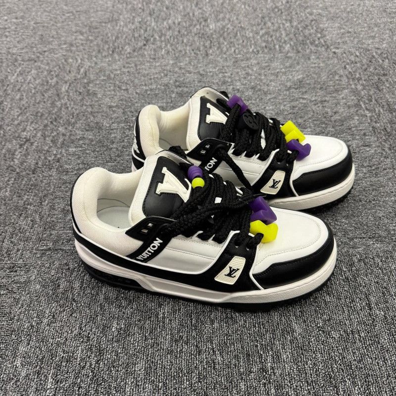 Louis Vuitton Louis Vuitton Trainer Maxi Low-Top Sneakers 0079 Size US 8 / EU 41 - 2 Thumbnail