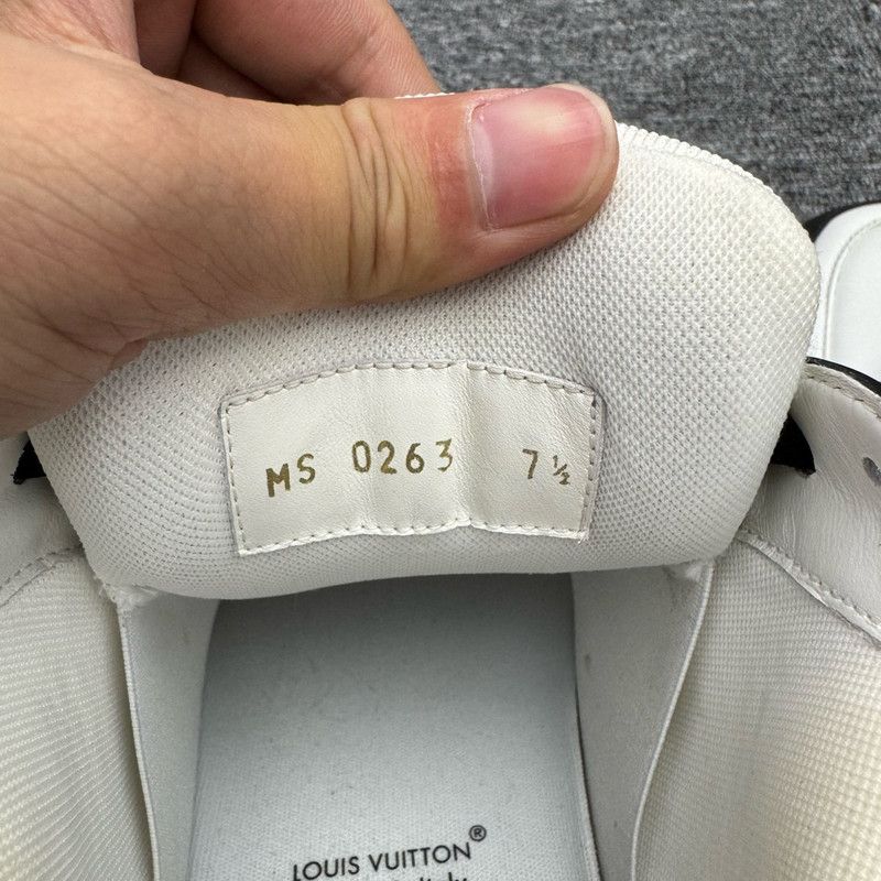 Louis Vuitton Louis Vuitton Trainer Maxi Low-Top Sneakers 0079 Size US 8 / EU 41 - 5 Thumbnail