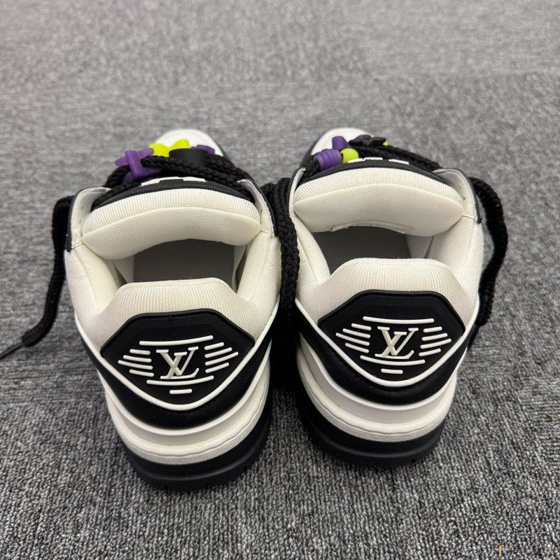 Louis Vuitton Louis Vuitton Trainer Maxi Low-Top Sneakers 0079 Size US 8 / EU 41 - 4 Thumbnail
