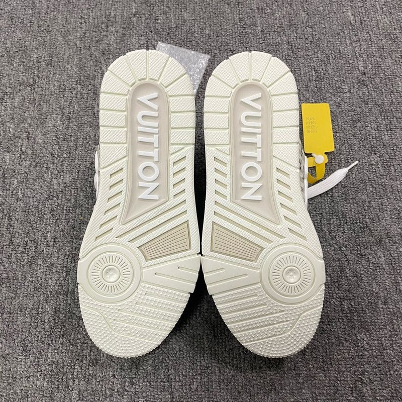 Louis Vuitton Louis Vuitton Trainer Low-top Fashion Sneakers 0079 Size US 5.5 / EU 38 - 6 Thumbnail