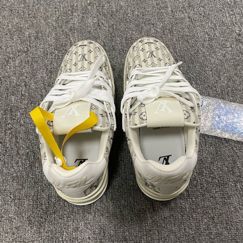 Louis Vuitton Louis Vuitton Trainer Low-top Fashion Sneakers 0079 Size US 5.5 / EU 38 - 3 Thumbnail