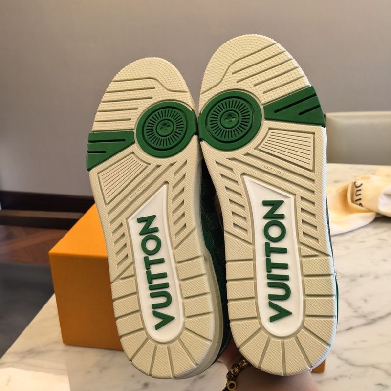Louis Vuitton Louis Vuitton Colorful Low-Top Trainer Sneakers 0079 Size US 9.5 / EU 42-43 - 4 Thumbnail