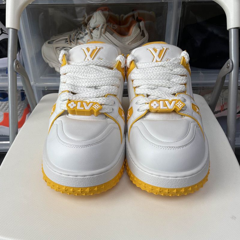 Louis Vuitton Louis Vuitton Trainer Maxi Leather Sneakers 0079 Size US 11 / EU 44 - 2 Thumbnail