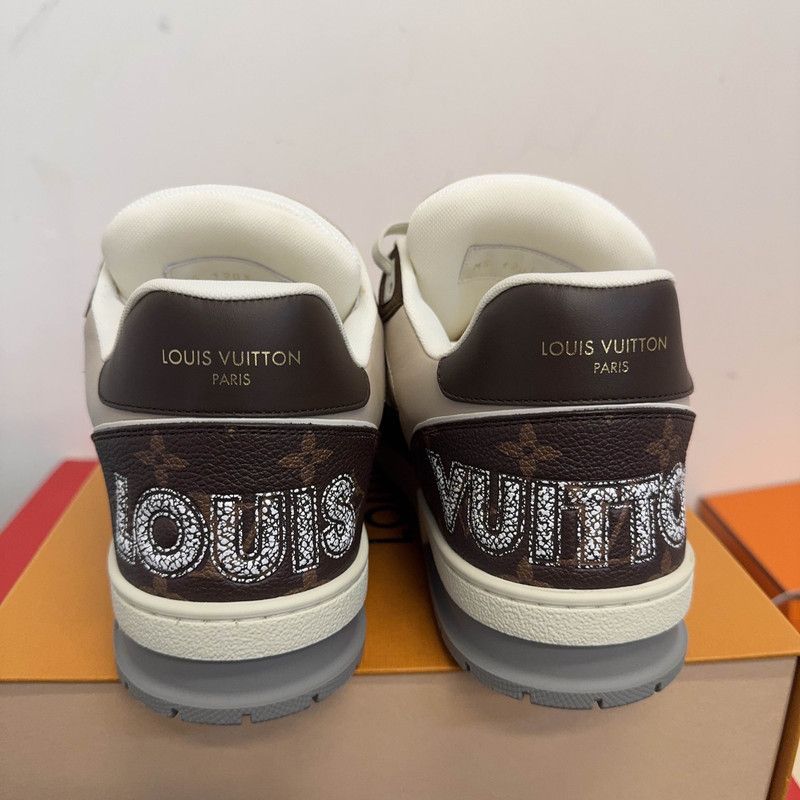 Louis Vuitton Louis Vuitton Laceless Trainer Sneakers for Men 0079 Size US 9.5 / EU 42-43 - 3 Thumbnail