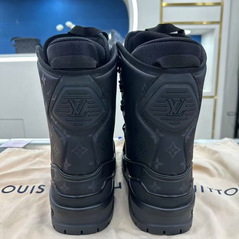 Louis Vuitton Louis Vuitton Trainer Snow Black Winter Boots 0079 Size US 8 / EU 41 - 3 Thumbnail