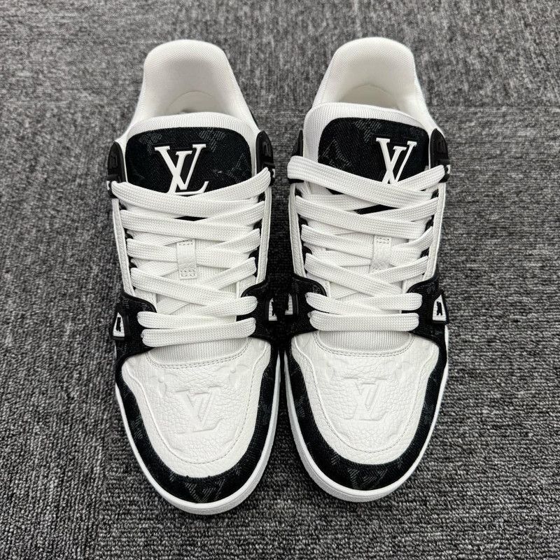 Louis Vuitton Louis Vuitton Black and White Sneakers 0079 Size US 8 / EU 41 - 3 Thumbnail