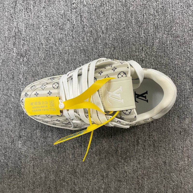 Louis Vuitton Louis Vuitton Trainer Sneakers in Light Brown 0079 Size US 5.5 / EU 38 - 7 Thumbnail