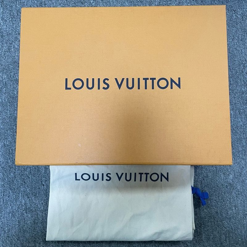 Louis Vuitton Louis Vuitton Blue and White Trainer Sneakers 0079 Size US 7.5 / EU 40-41 - 9 Thumbnail