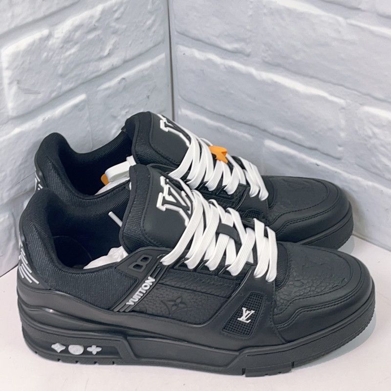 Louis Vuitton Louis Vuitton Trainer Low-Top Fashion Sneakers 0079 Size US 7.5 / EU 40-41 - 3 Thumbnail