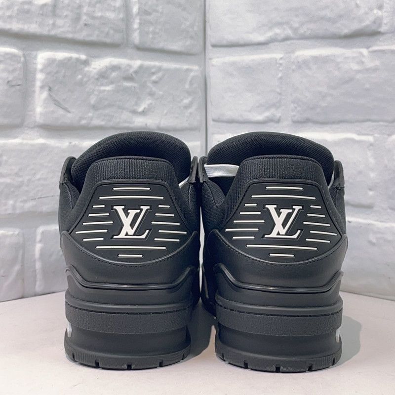 Louis Vuitton Louis Vuitton Trainer Low-Top Fashion Sneakers 0079 Size US 7.5 / EU 40-41 - 4 Thumbnail