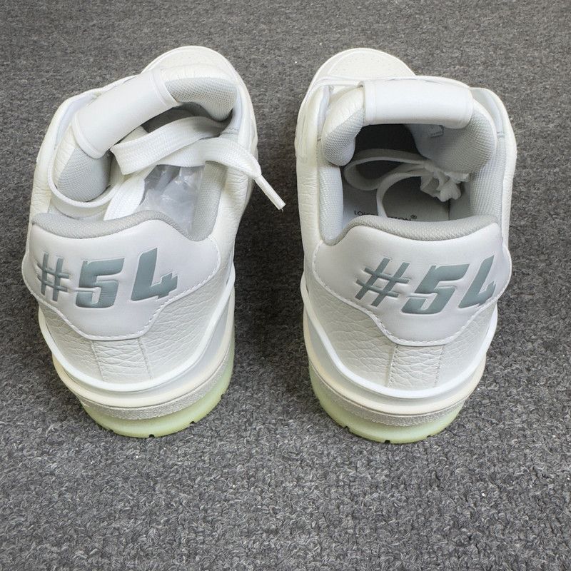 Louis Vuitton Louis Vuitton Low-top White Trainer Sneakers 0079 Size US 7.5 / EU 40-41 - 3 Thumbnail