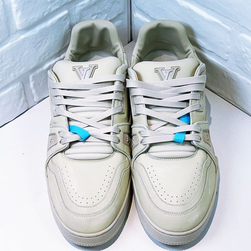 Louis Vuitton Louis Vuitton Beige Low-Top Trainer Sneakers 0079 Size US 11 / EU 44 - 2 Thumbnail