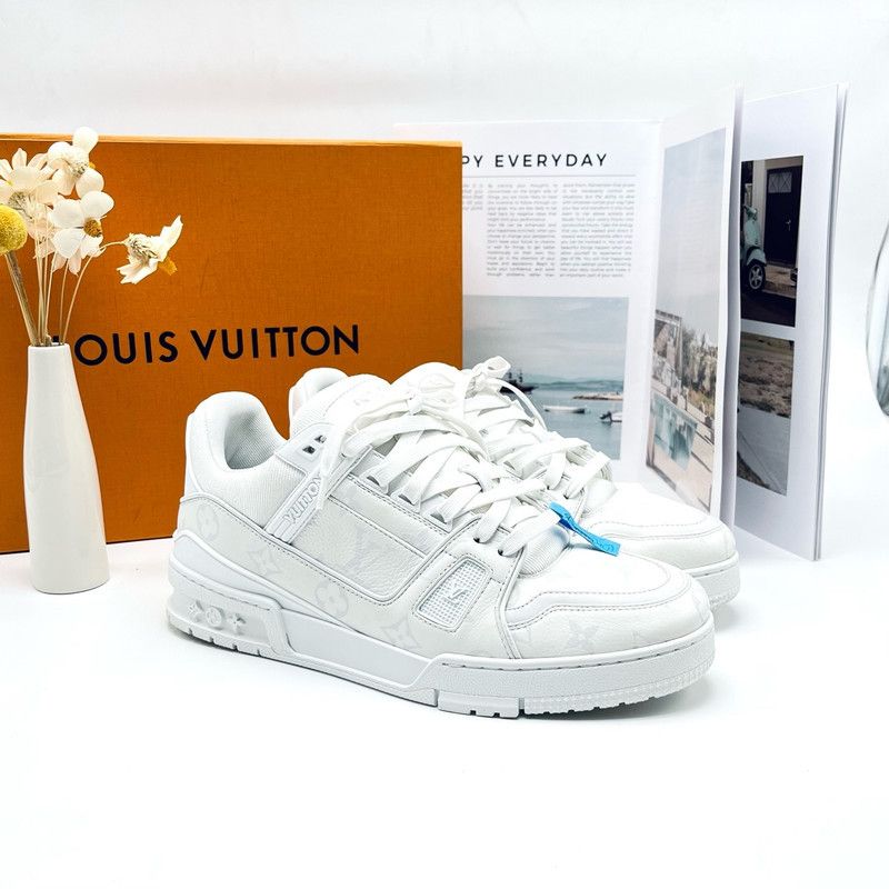 Louis Vuitton Louis Vuitton Trainer Low Top Sneakers for Men 0079 Size US 8 / EU 41 - 6 Thumbnail
