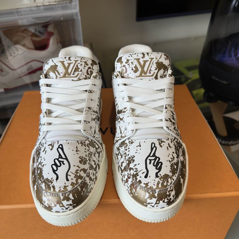 Louis Vuitton LEE QUIÑONES x LOUIS VUITTON Art Sneakers 0079 Size US 8 / EU 41 - 2 Thumbnail