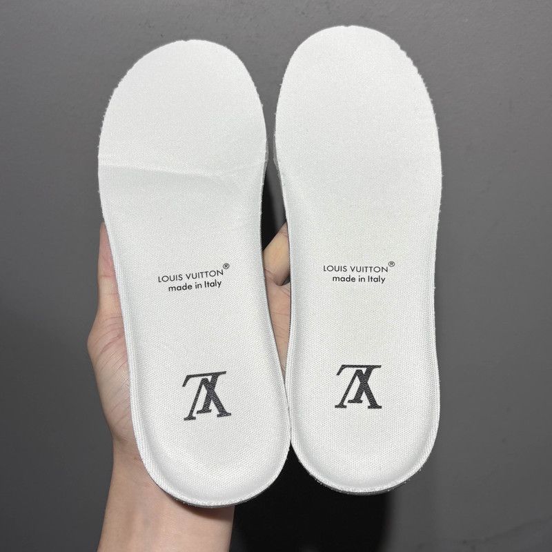 Louis Vuitton Louis Vuitton Trainer Leather Low-Top Sneakers 0079 Size US 6.5 / EU 39-40 - 6 Thumbnail
