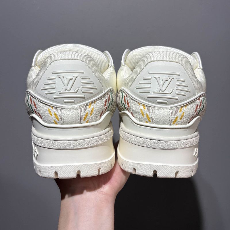 Louis Vuitton Louis Vuitton Trainer Leather Low-Top Sneakers 0079 Size US 6.5 / EU 39-40 - 3 Thumbnail