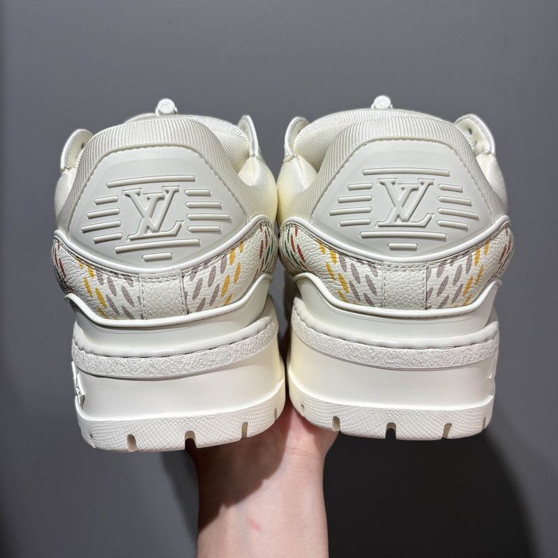 Louis Vuitton Louis Vuitton Trainer Low Top Leather Sneakers 0079 Size US 8 / EU 41 - 3 Thumbnail