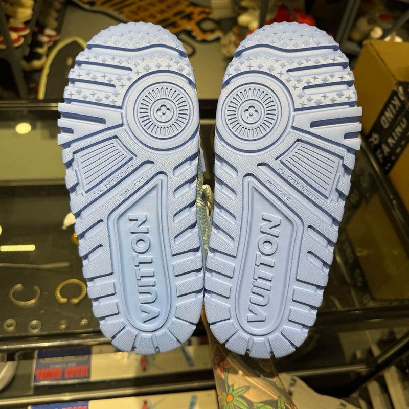 Louis Vuitton Louis Vuitton Trainer Maxi Low Top Sneakers 0079 Size US 6.5 / EU 39-40 - 4 Thumbnail