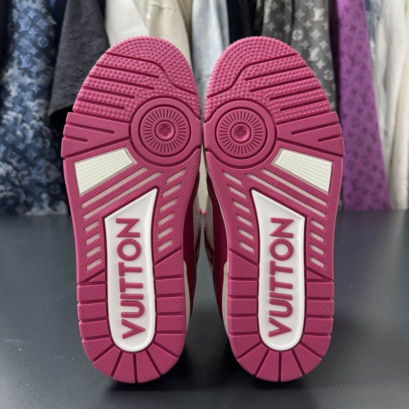 Louis Vuitton Louis Vuitton Stylish Low-top Sneakers in White and Purple 0079 Size US 5.5 / EU 38 - 4 Thumbnail