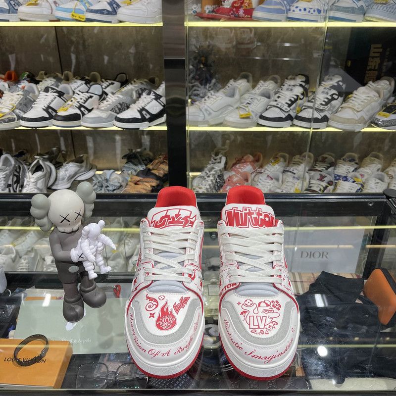 Louis Vuitton Louis Vuitton Leather Low-Top Trainer Sneakers 0079 Size US 8 / EU 41 - 2 Thumbnail