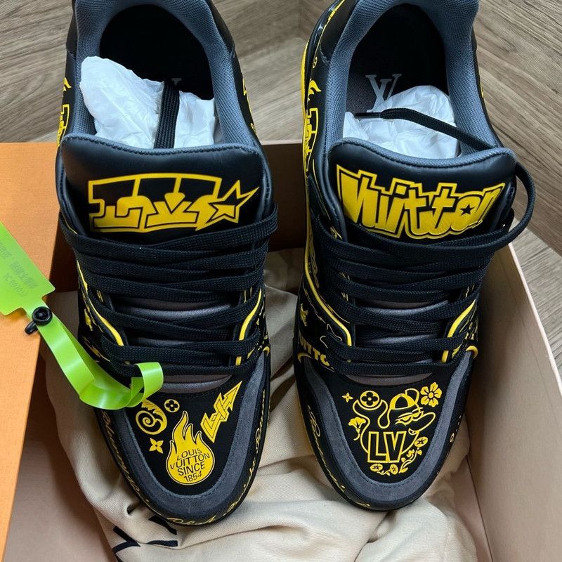 Louis Vuitton Louis Vuitton Trainer Low-top Sneaker Black Yellow 0079 Size US 8 / EU 41 - 2 Thumbnail