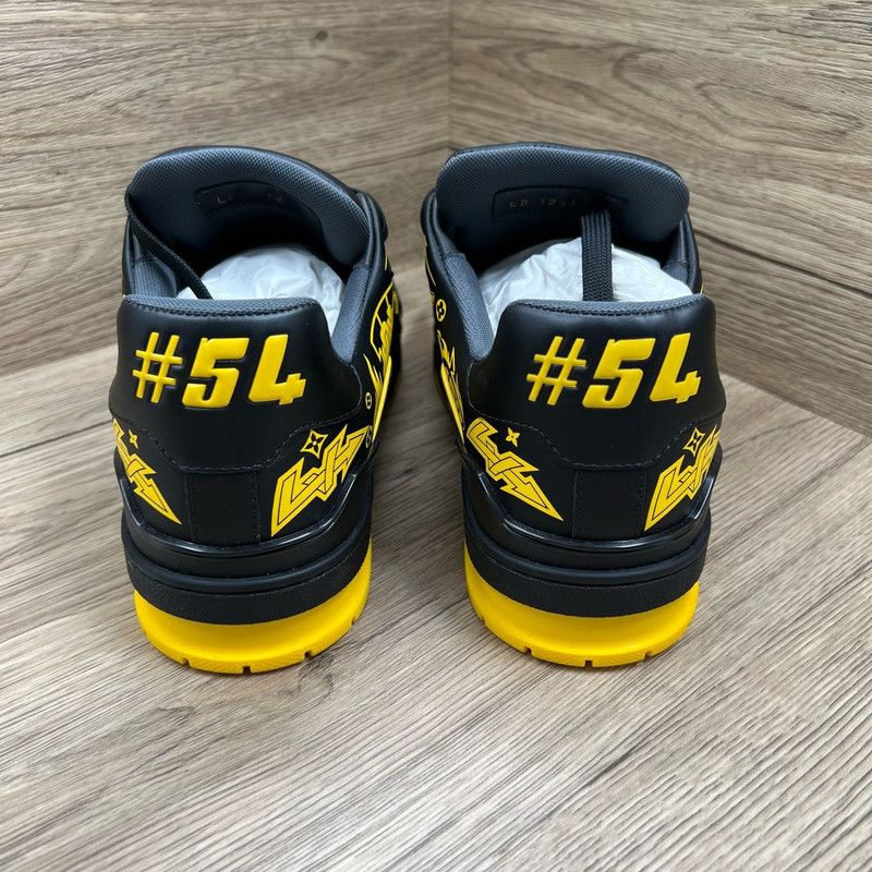 Louis Vuitton Louis Vuitton Trainer Low-top Sneaker Black Yellow 0079 Size US 8 / EU 41 - 5 Thumbnail