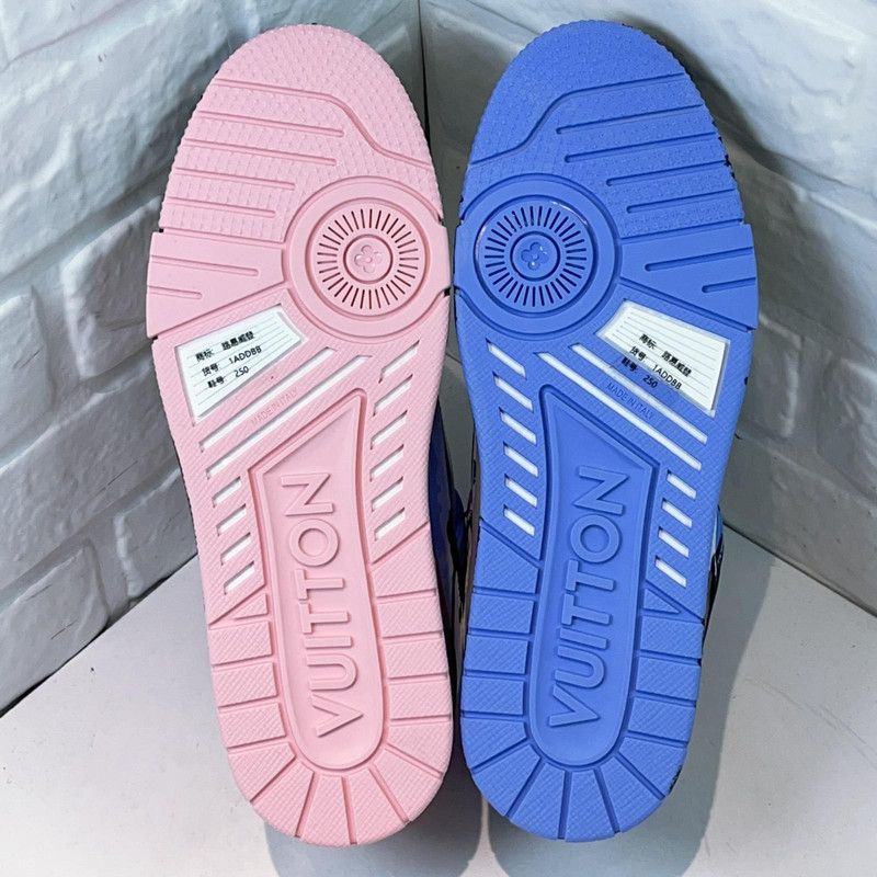 Louis Vuitton Louis Vuitton Trainer Low Top Sneakers with Colorful Graffiti 0079 Size US 9 / EU 42 - 5 Thumbnail