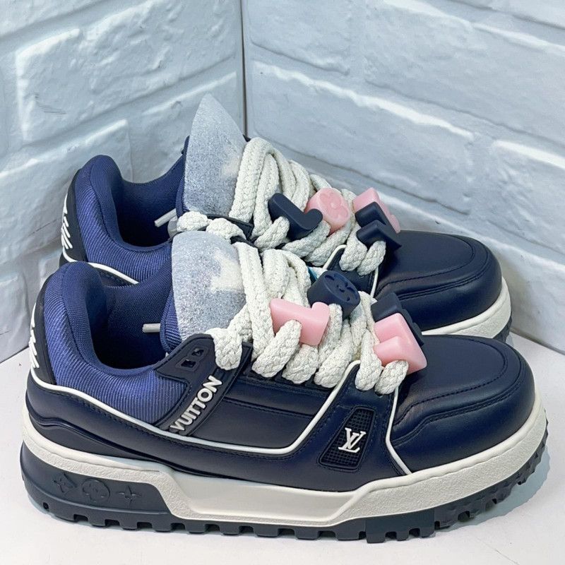Louis Vuitton Louis Vuitton Trainer Maxi Low-Top Sneakers 0079 Size US 8.5 / EU 41-42 - 3 Thumbnail
